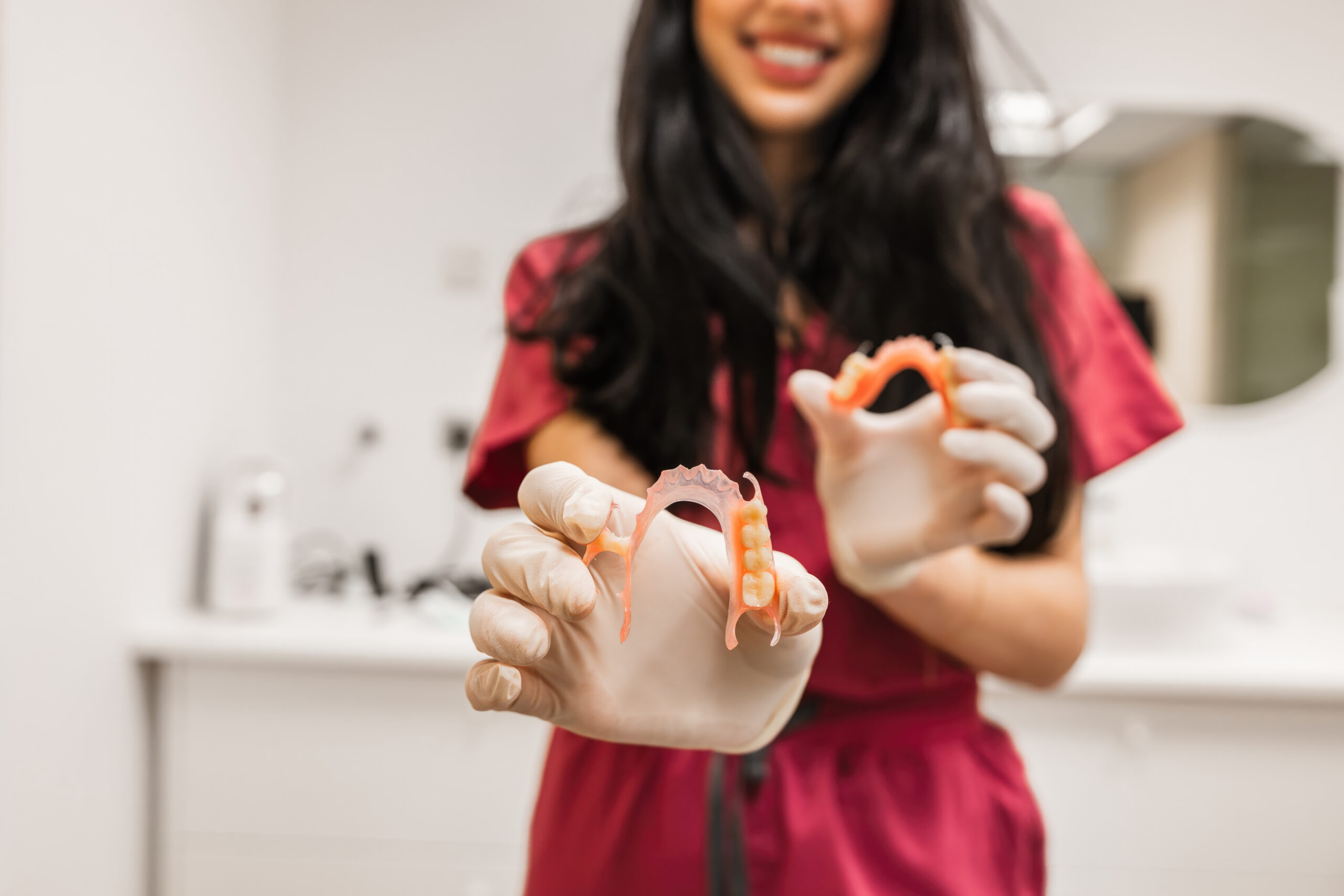 Dentures as a reliable tooth replacement solution