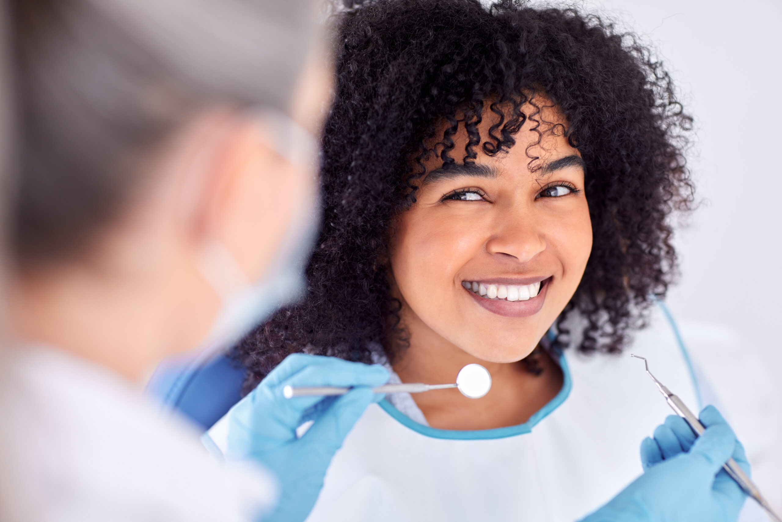 Crowns and bridges supporting oral health
