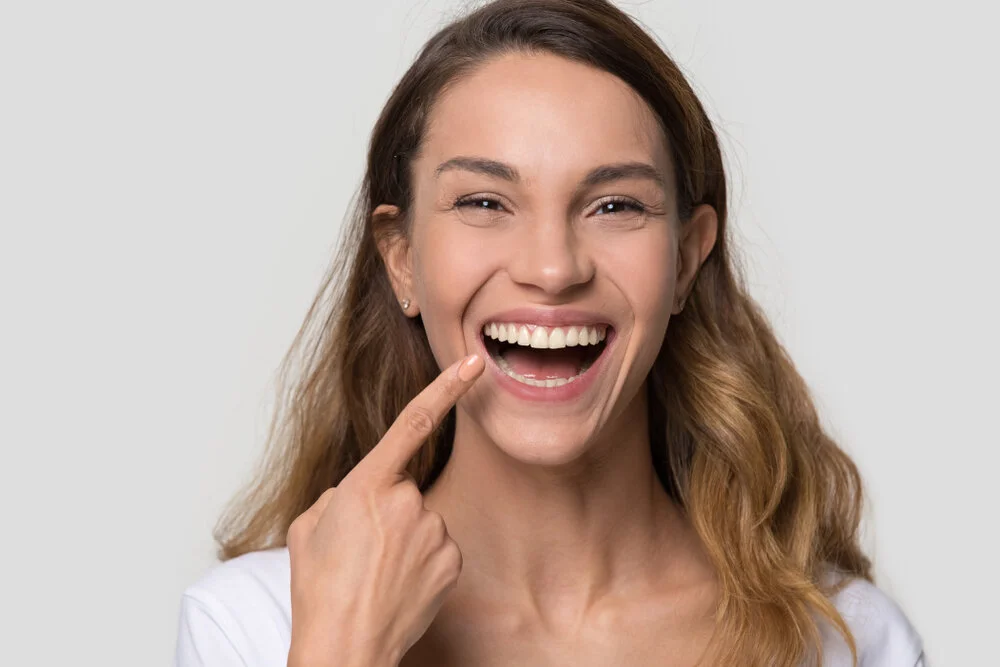 Benefits of permanent dentures